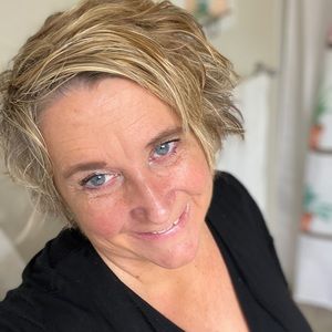 Meet your Posher, Lynne